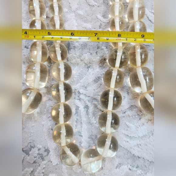 Chunky Acrylic Statement Necklace w/Screw Clasp - Rounds - Picture 11 of 15